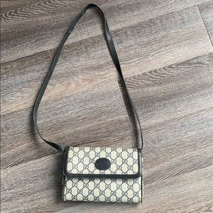 🗣Closet clean out